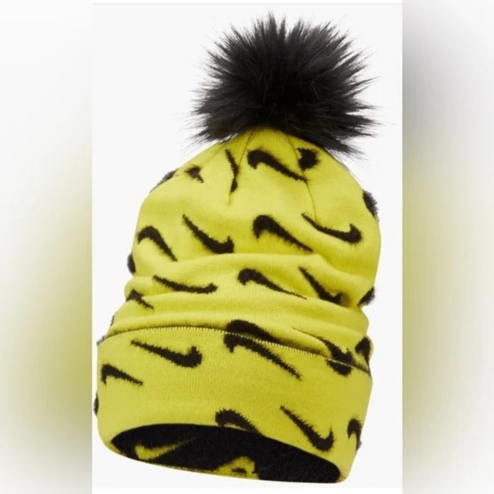 BACK TO SCHOOL Kids Nike Peak Pom Beanie Neon Yellow Kids One Size Fits Most